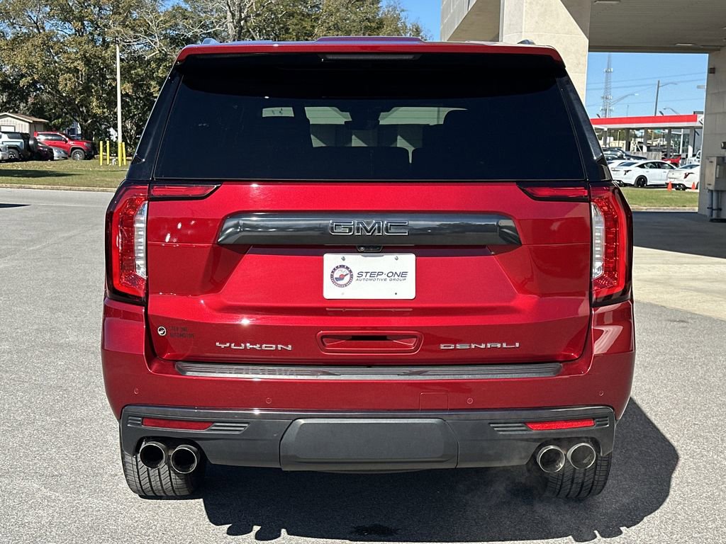 Certified 2024 GMC Yukon Denali Ultimate image 6