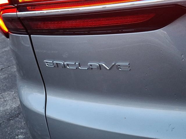 Used 2025 Buick Enclave Preferred image 31