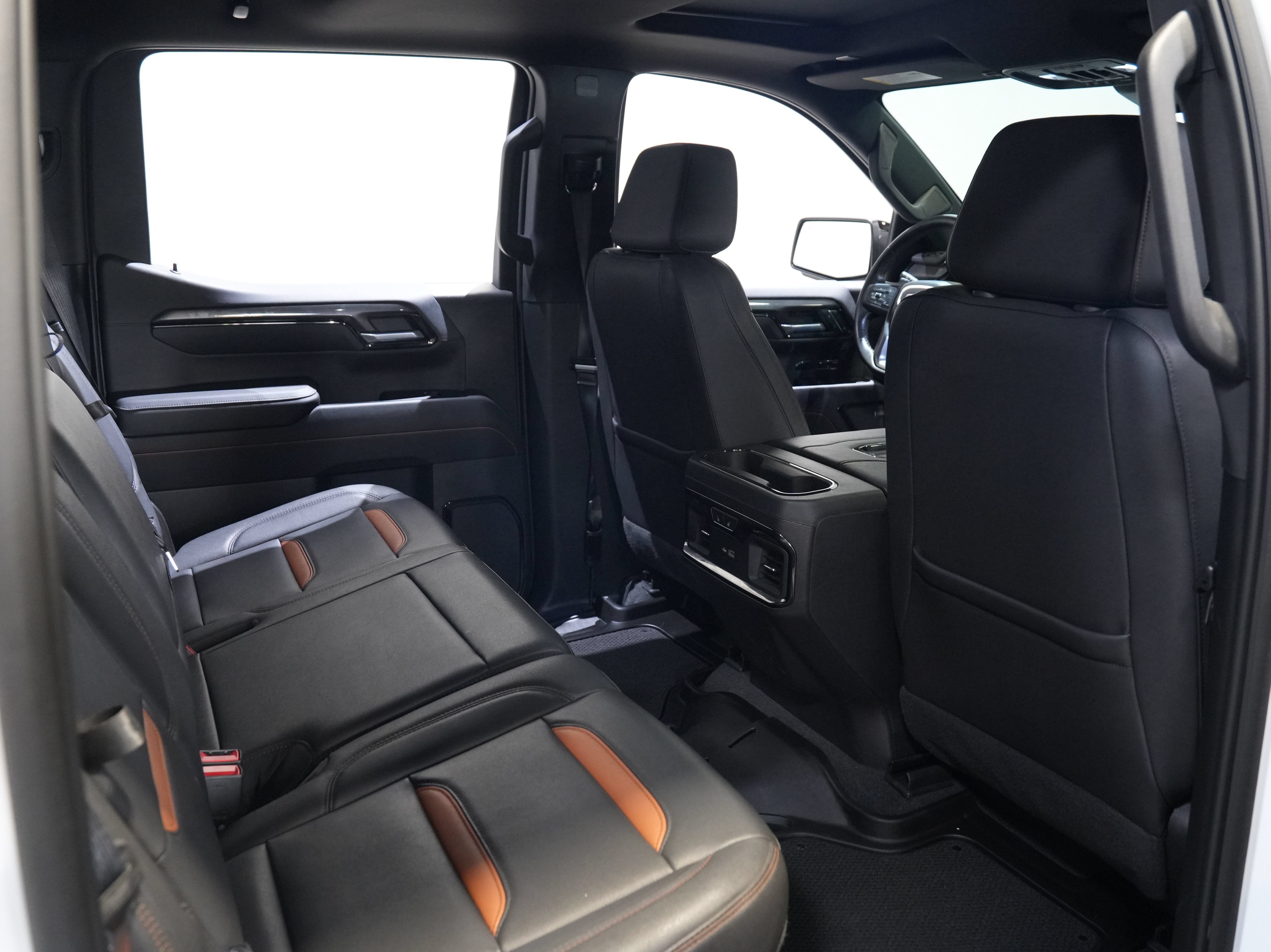 Used 2022 GMC Sierra 1500 AT4 w/ AT4 Premium Package AWD/4WD image 40