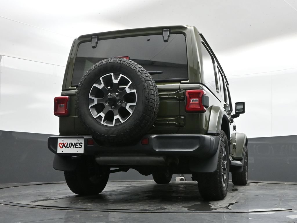 Used 2024 Jeep Wrangler Unlimited Sahara w/ Dual Top Group AWD/4WD image 41