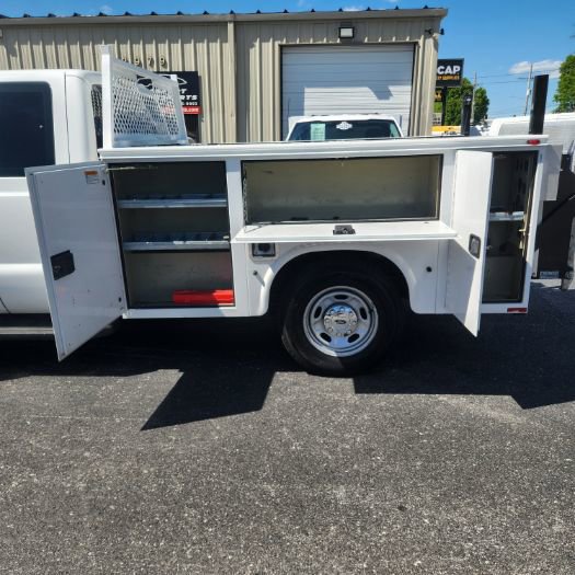 Used 2016 Ford F250 XL w/ Power Equipment Group RWD image 9
