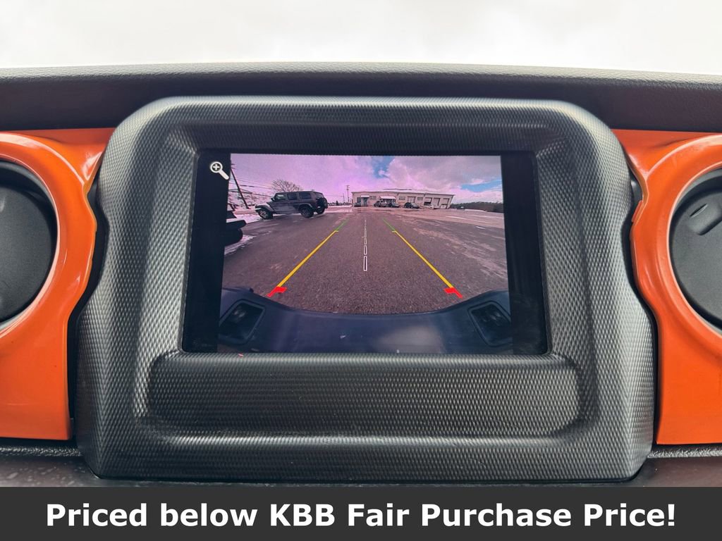 Used 2022 Jeep Gladiator Sport w/ Trailer Tow Package image 18