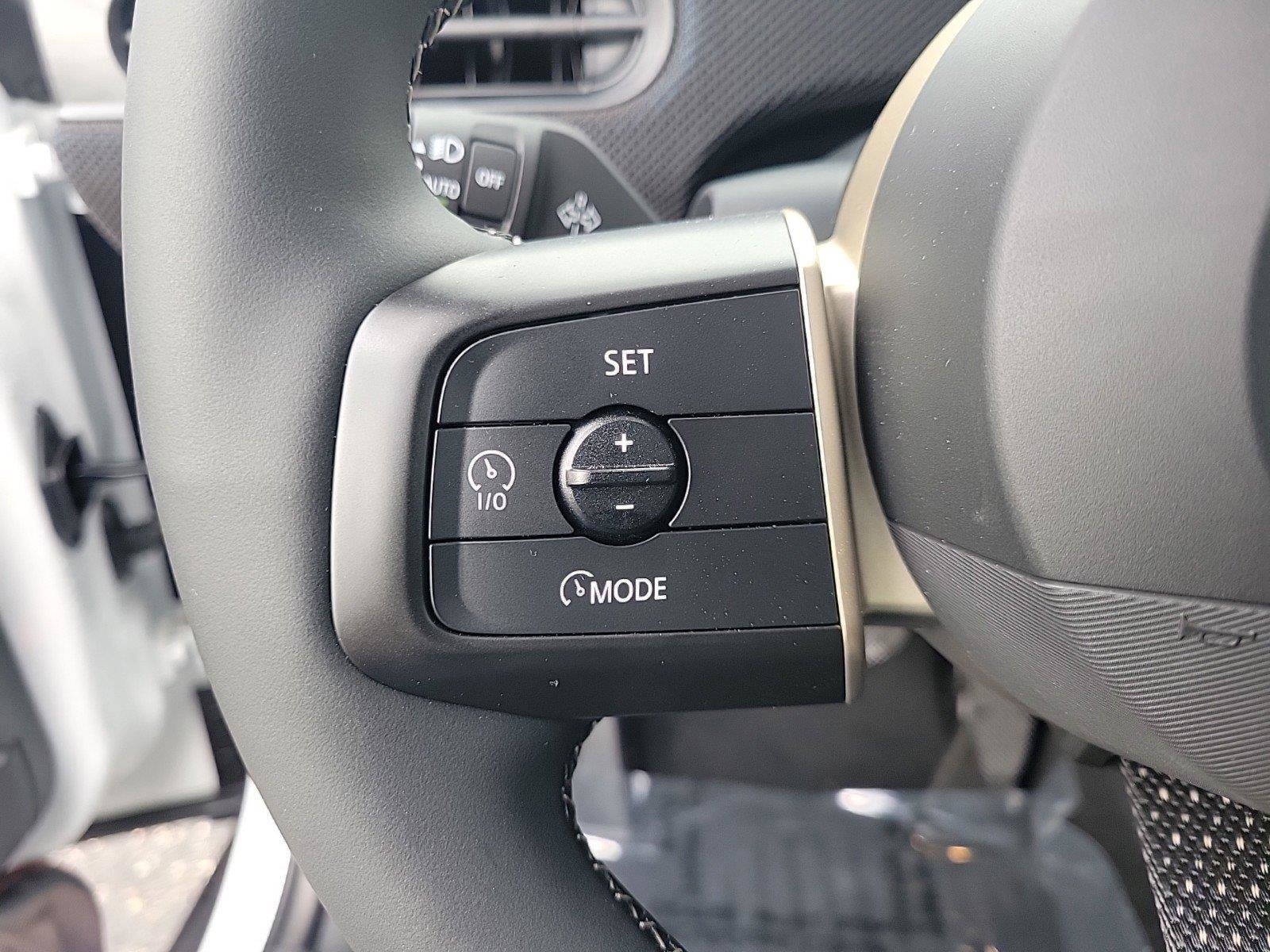 Certified 2025 MINI Cooper S FWD image 34