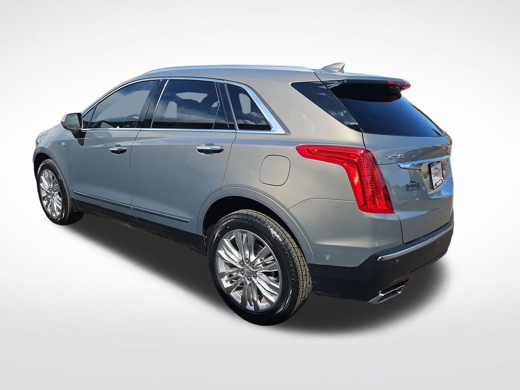 Used 2018 Cadillac XT5 Premium Luxury w/ Driver Assist Package FWD image 3