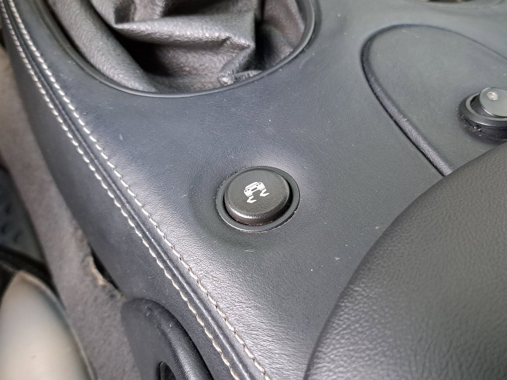 Used 2006 Chevrolet Corvette Z06 w/ Preferred Equipment Group image 22