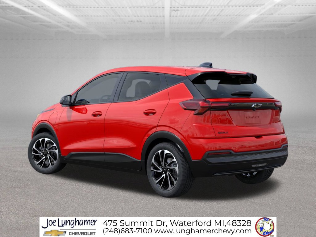New 2027 Chevrolet Bolt LT w/ Super Cruise Package FWD image 3