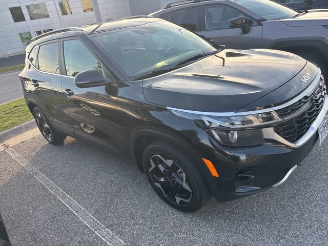 Used 2024 Kia Seltos EX AWD/4WD image 22