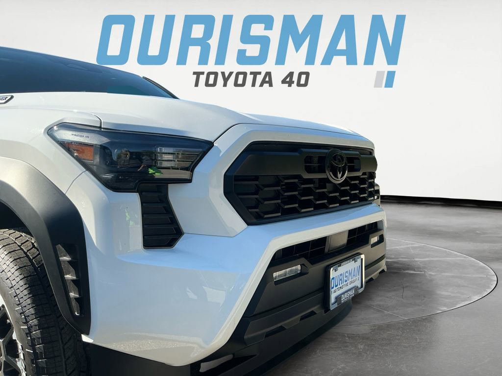 New 2026 Toyota Tacoma TRD Off-Road AWD/4WD image 9