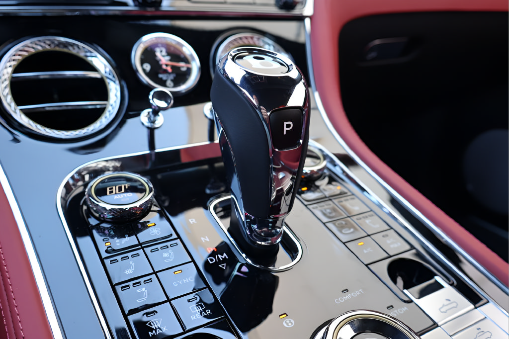 New 2026 Bentley Continental GT Azure AWD/4WD image 33