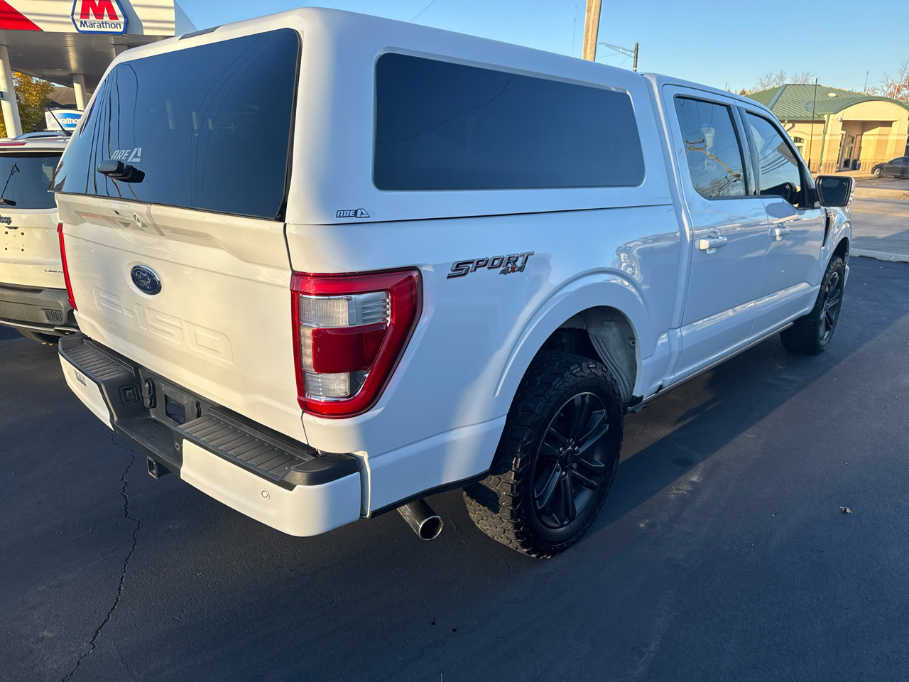 Used 2022 Ford F150 Lariat w/ Equipment Group 502A High image 4