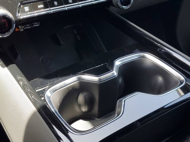 New 2026 Chevrolet Silverado EV LT w/ Plus Package AWD/4WD image 27