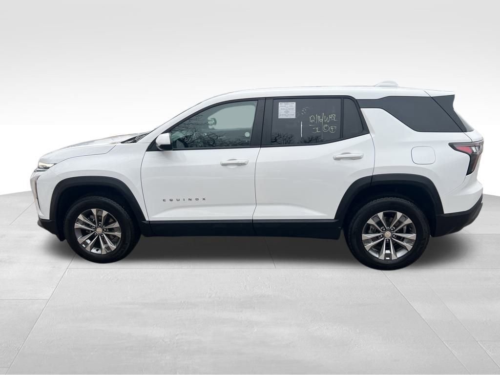 Used 2025 Chevrolet Equinox LT image 8