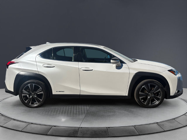 Used 2021 Lexus UX 250h w/ Premium Package AWD/4WD image 6