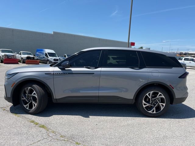 New 2025 Lincoln Nautilus Premier w/ Equipment Group 102A image 3