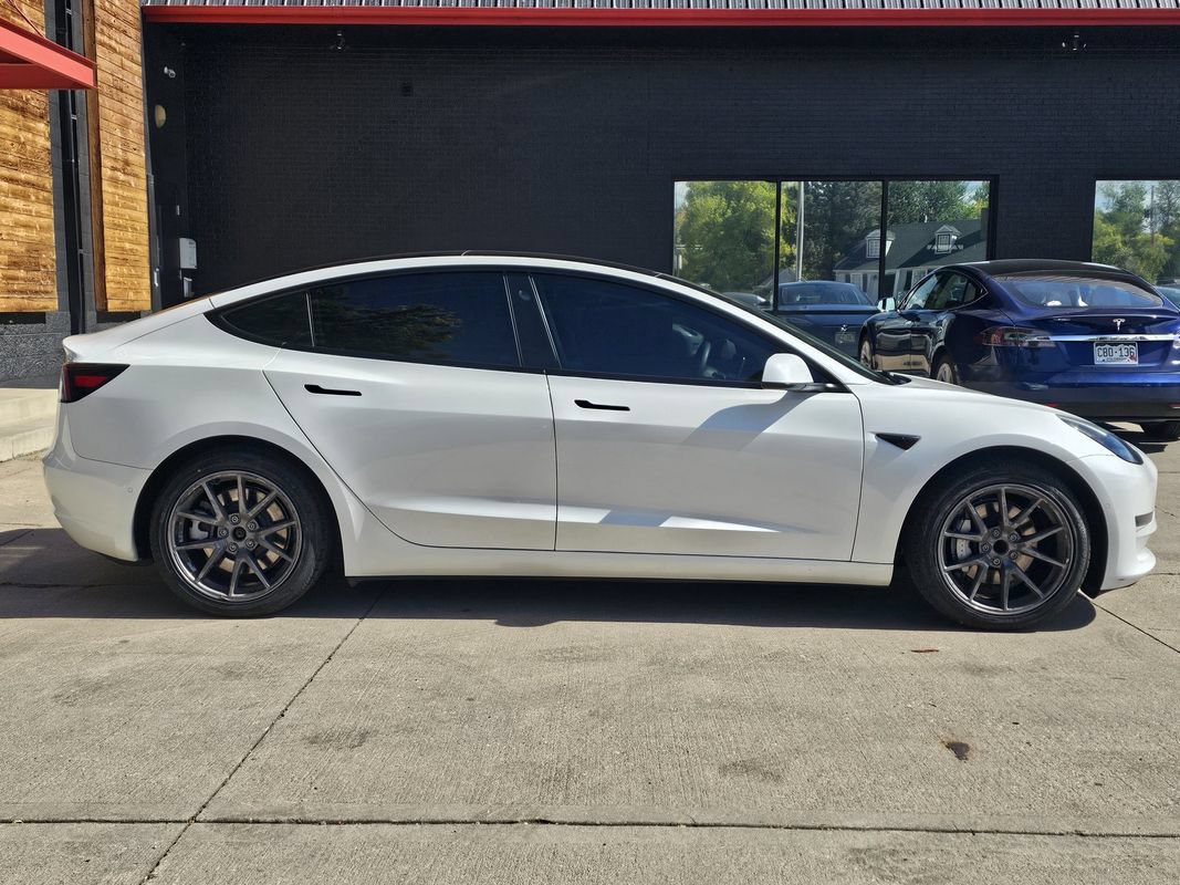 Used 2021 Tesla Model 3 Standard Range Plus RWD image 10