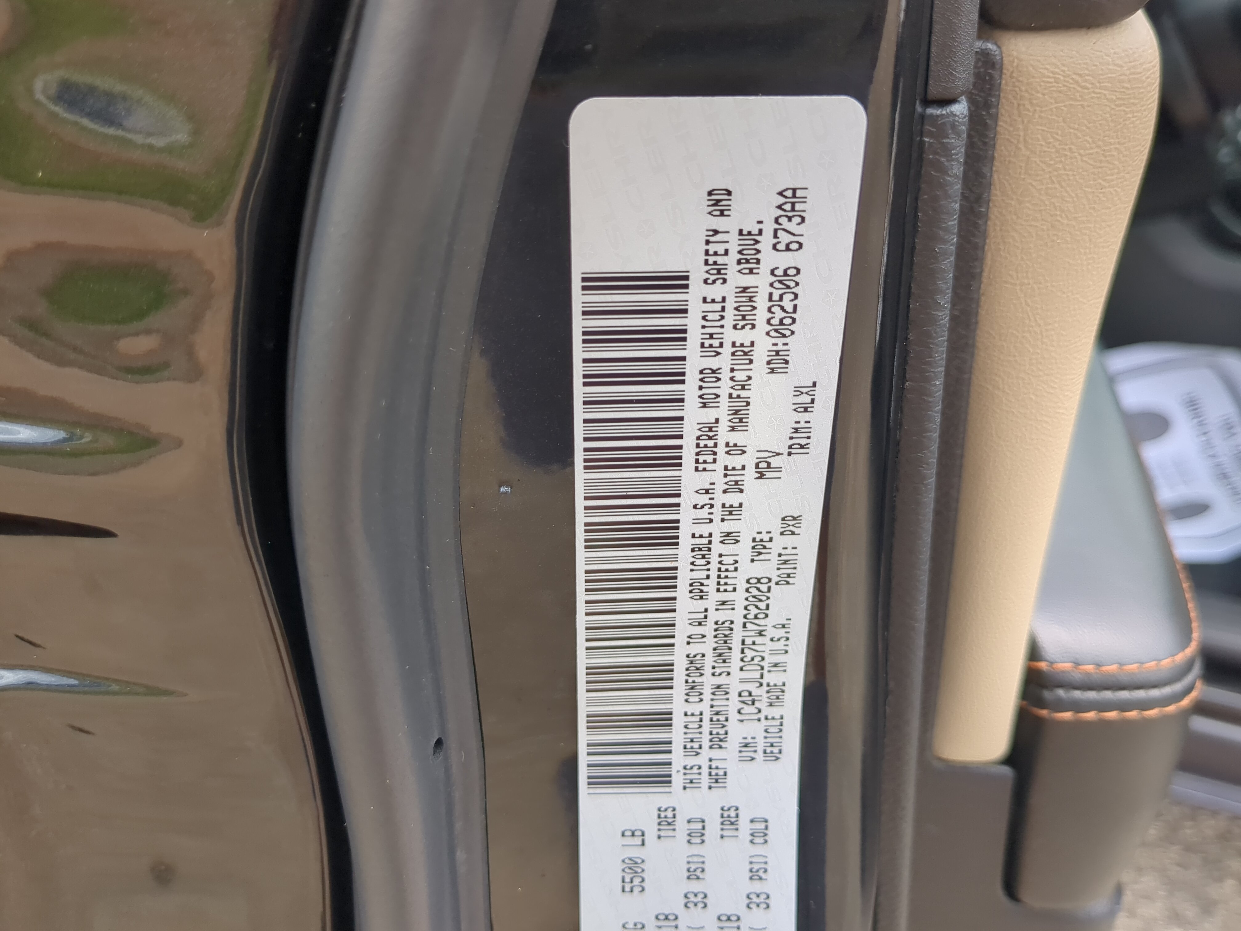 Used 2015 Jeep Cherokee Limited FWD image 29