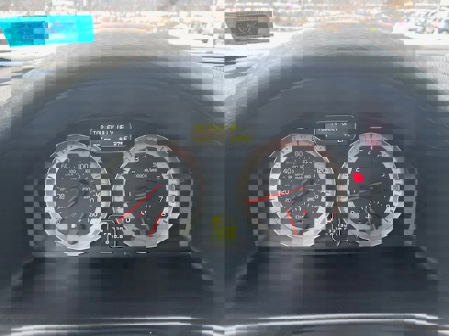 Used 2011 Volvo C70 T5 image 19