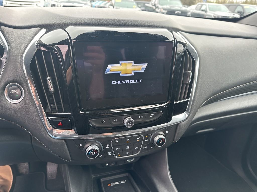 Used 2023 Chevrolet Traverse Premier AWD/4WD image 8