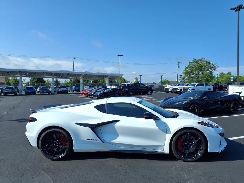 New 2025 Chevrolet Corvette Z06 w/ Battery Protection Package image 2