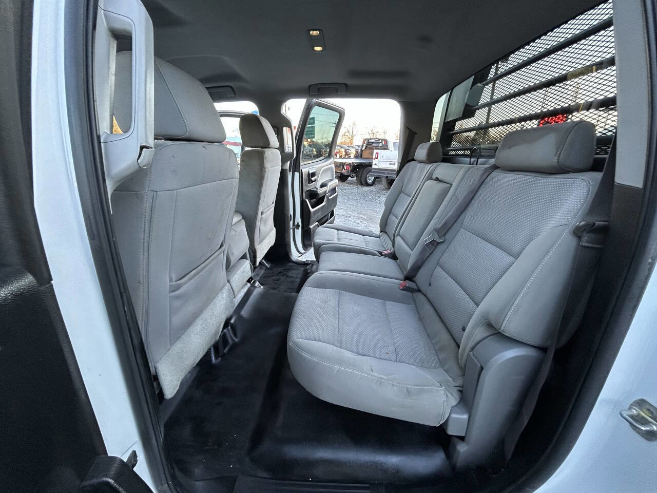 Used 2017 Chevrolet Silverado 3500 W/T image 17