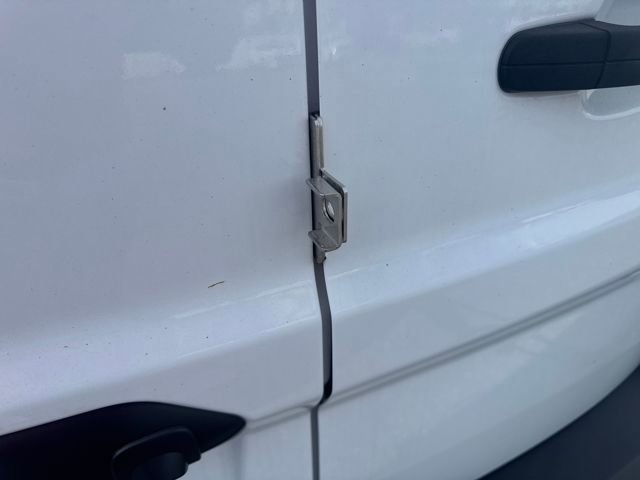 Used 2020 Ford Transit Connect XLT image 32