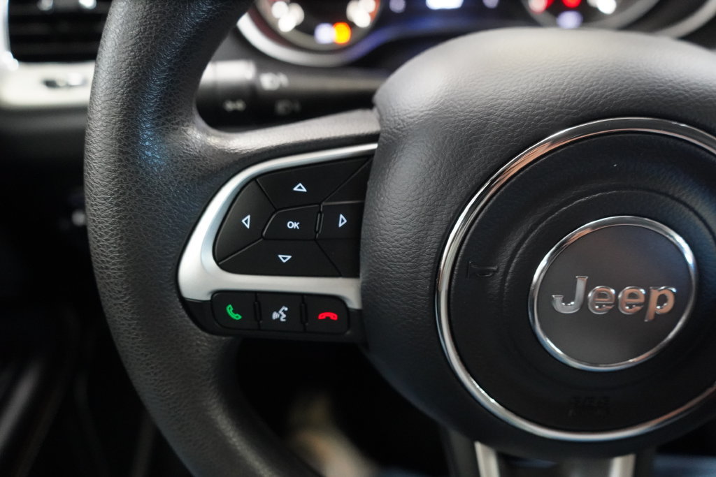 Used 2019 Jeep Compass Sport FWD image 33
