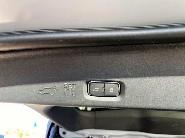 Used 2025 Ford Expedition Active image 6