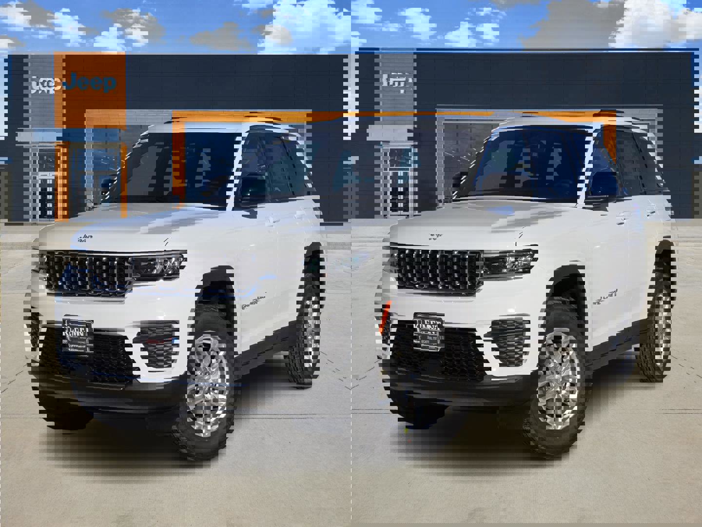 New 2025 Jeep Grand Cherokee 4WD image 1