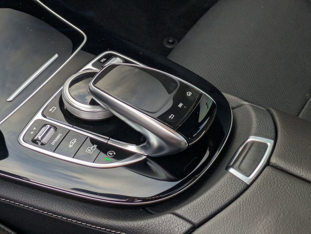 Used 2020 Mercedes-Benz E 350 4MATIC Sedan image 22