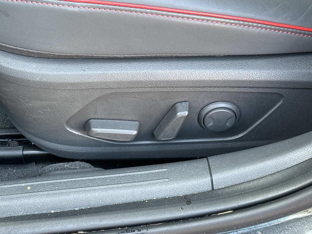 Used 2023 Hyundai Sonata SEL Plus w/ Preferred Accessory Package FWD image 16