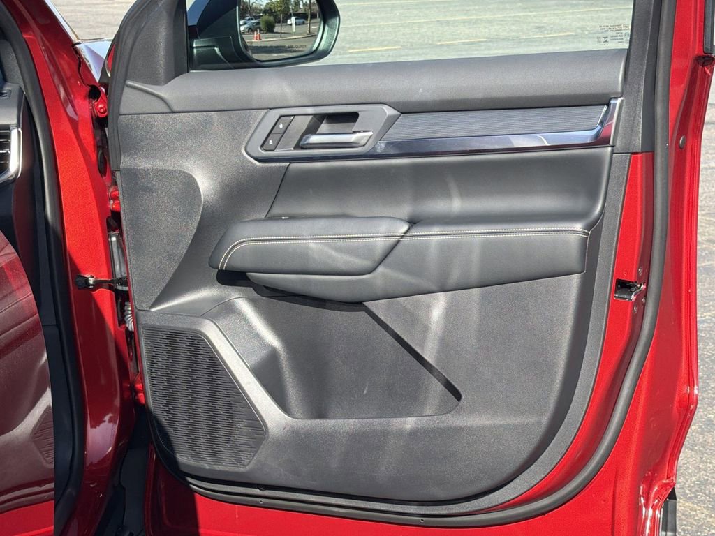 Used 2026 GMC Terrain Elevation image 29