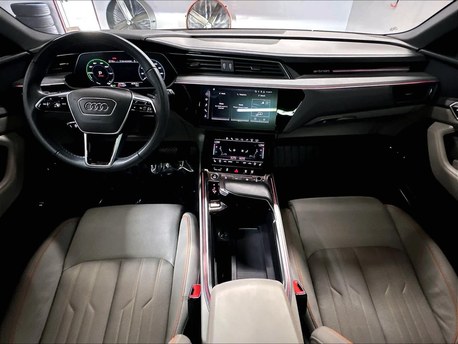 Certified 2024 Audi Q8 e-tron Prestige w/ Prestige Package AWD/4WD image 17