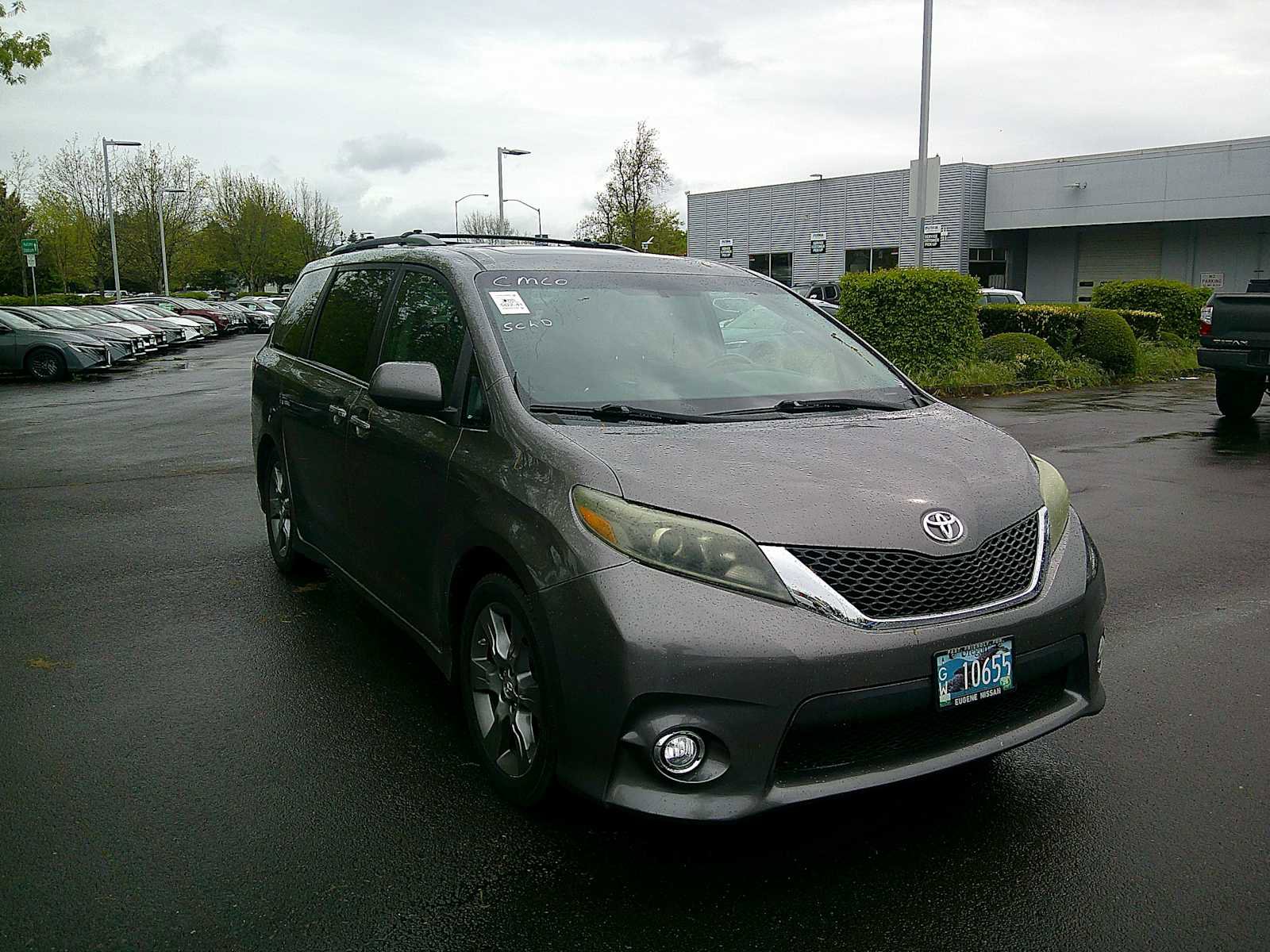 Used 2015 Toyota Sienna SE w/ SE Preferred Package FWD image 7