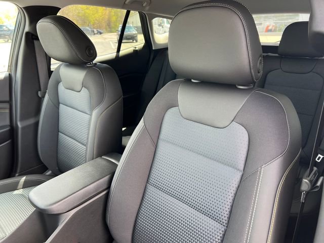 New 2026 Chevrolet Trax LT w/ Driver Confidence Package FWD image 9