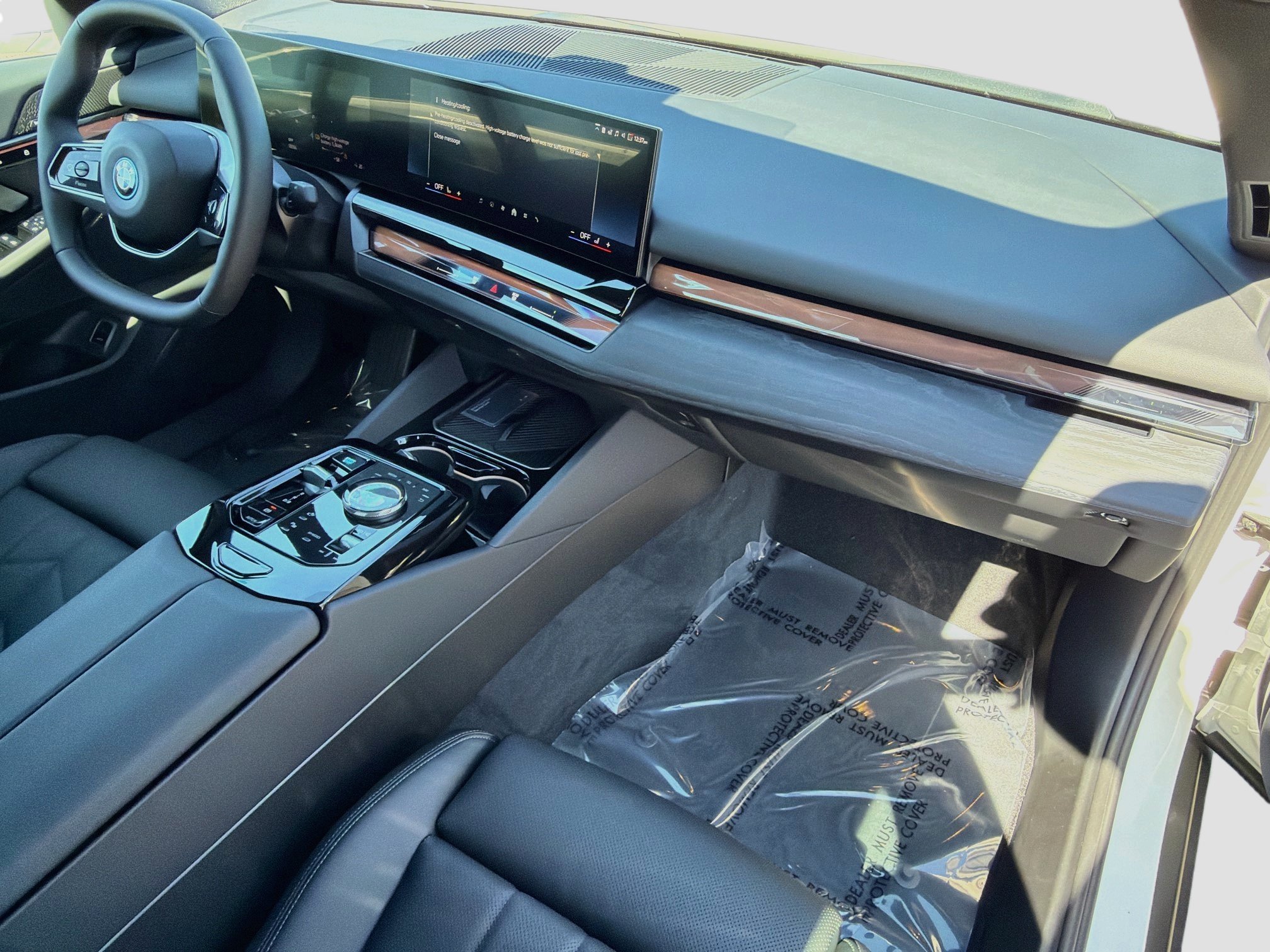 Used 2026 BMW i5 eDrive40 RWD image 14