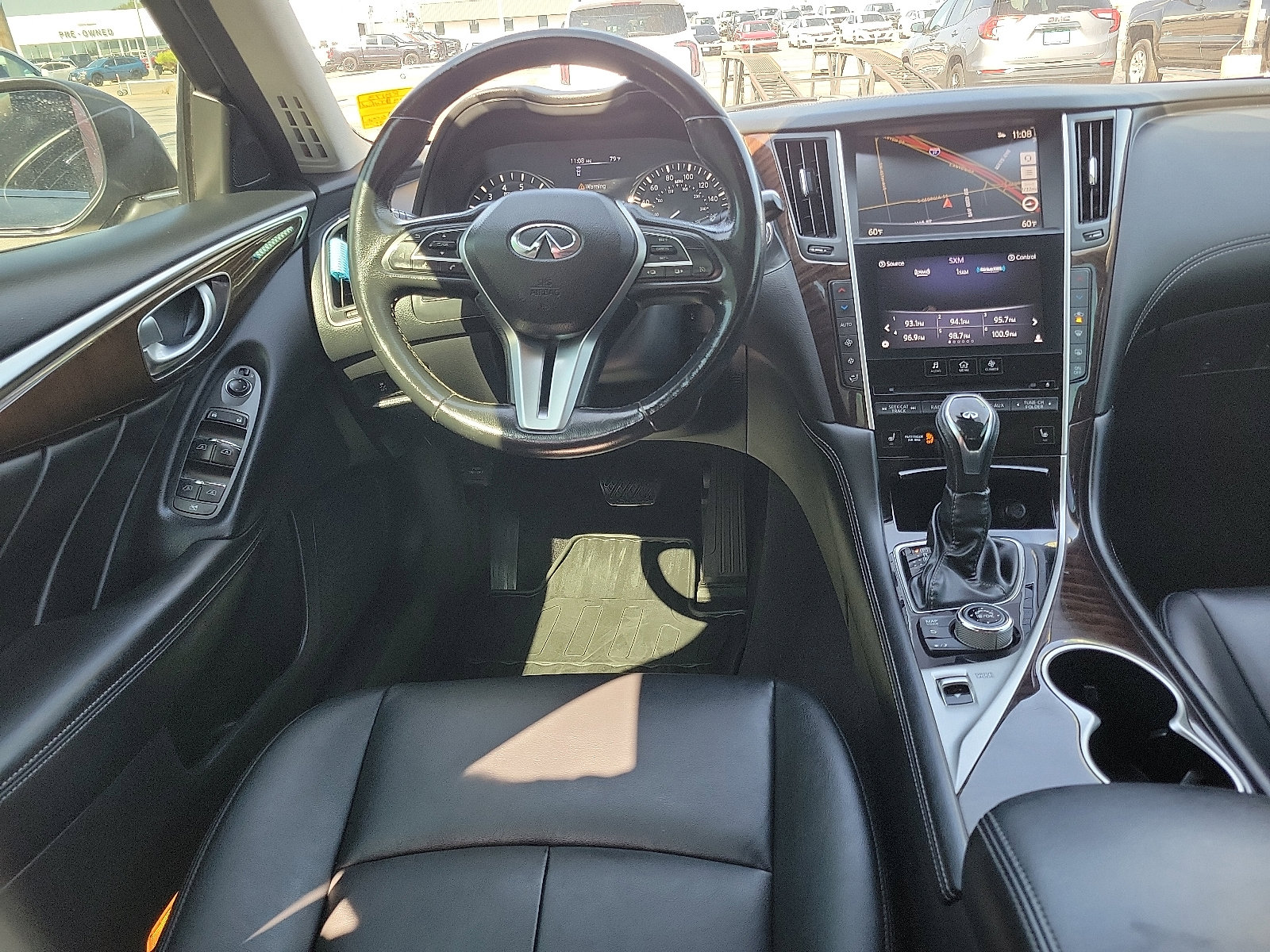 Used 2019 INFINITI Q50 Luxe w/ Essential Package (3.0T Luxe) image 12