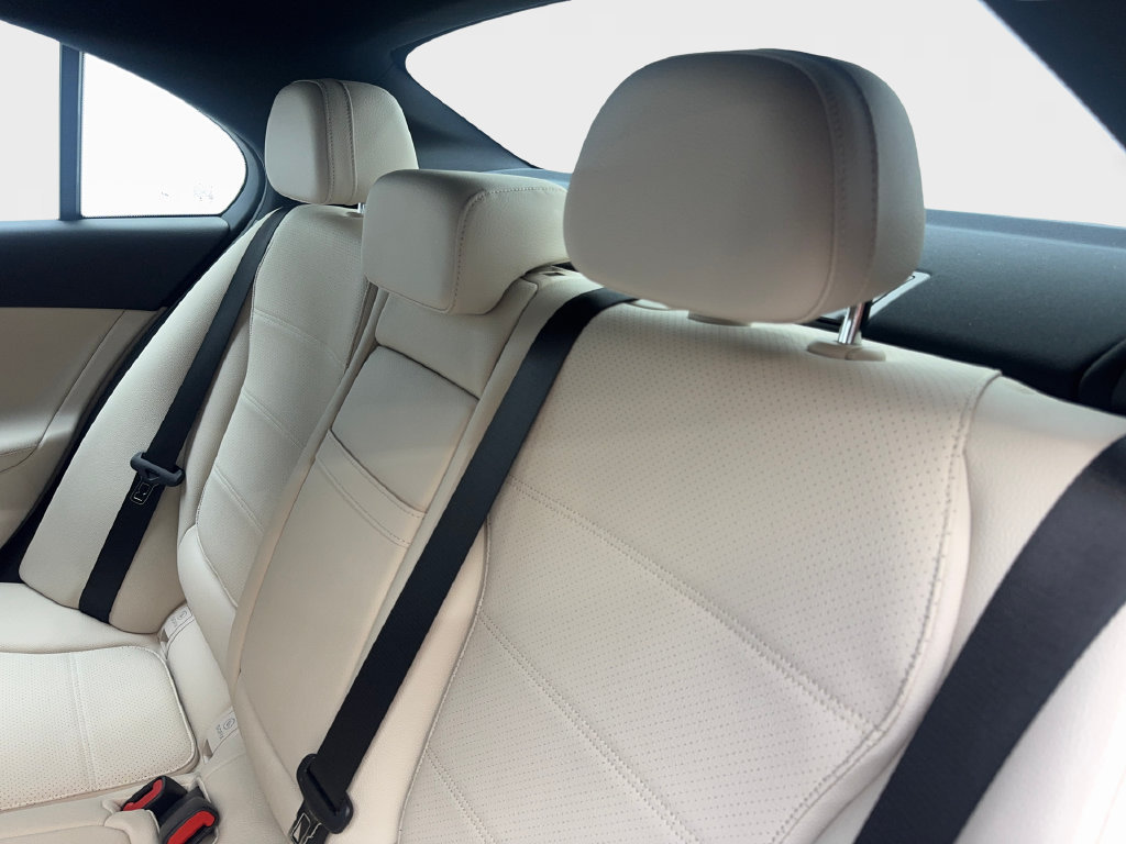 Used 2024 Mercedes-Benz C 300 Sedan image 34