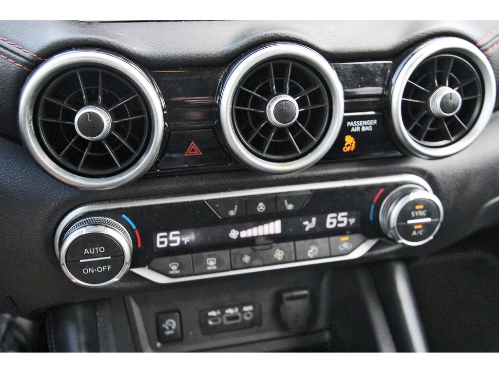 Used 2024 Nissan Sentra SR w/ SR Premium Package FWD image 13