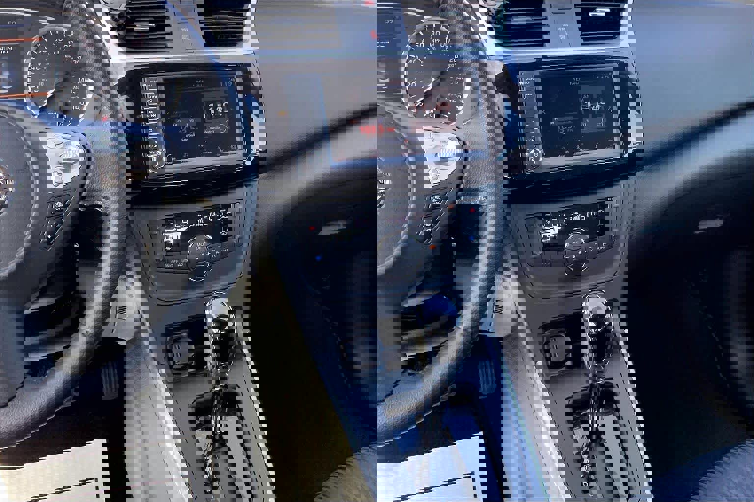 Used 2019 Nissan Sentra SV w/ Special Edition Package image 6