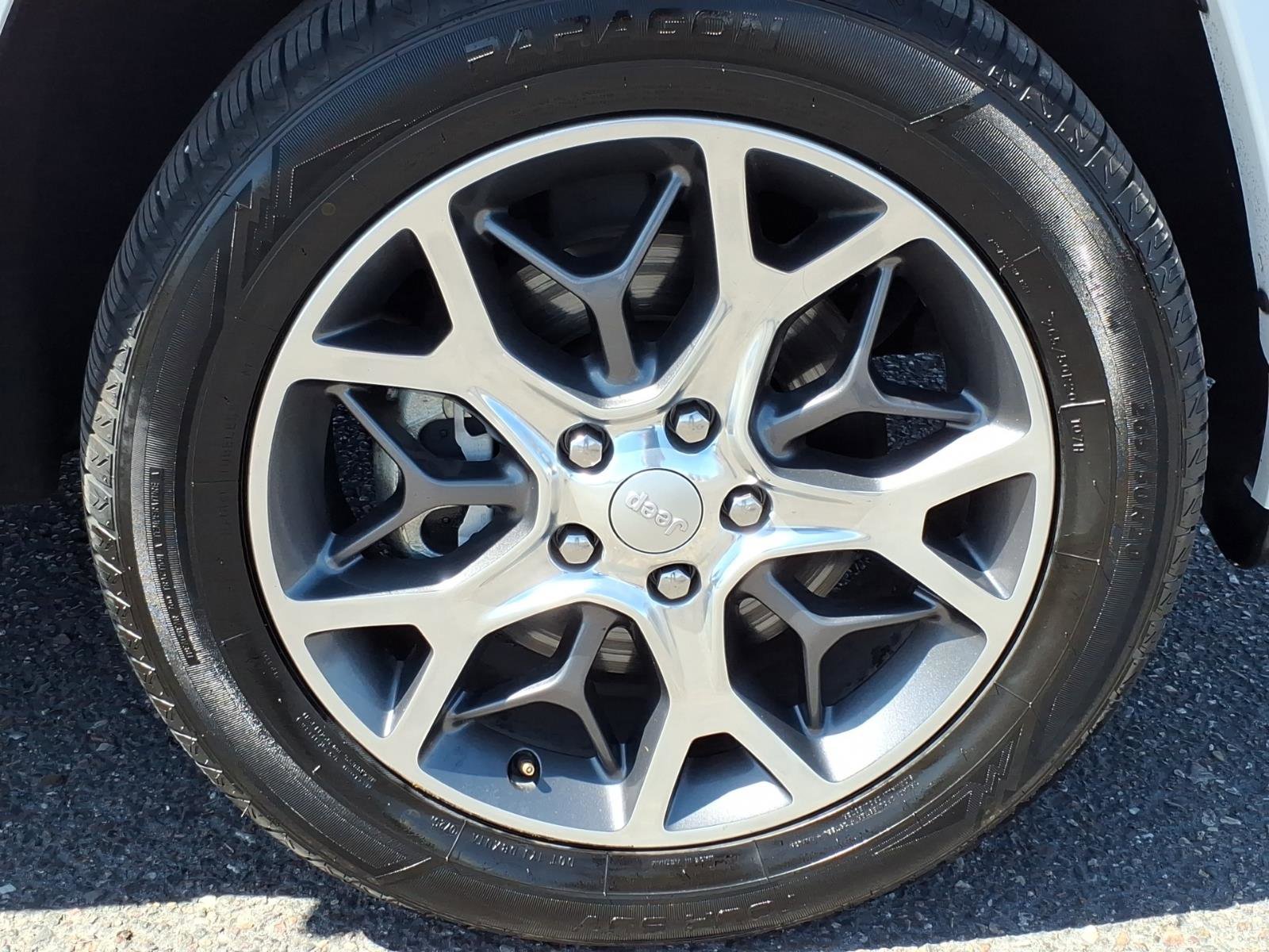 Used 2020 Jeep Grand Cherokee Overland image 9