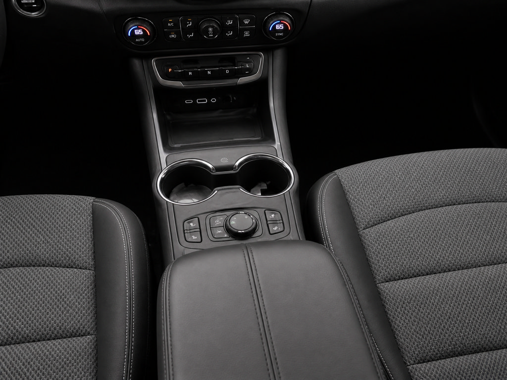 Used 2024 GMC Terrain SLE w/ Driver Convenience Package AWD/4WD image 19