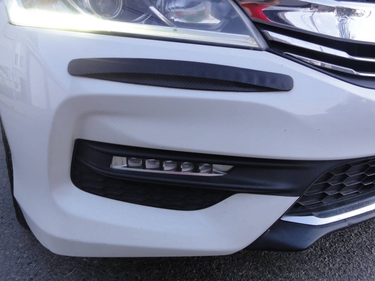 Used 2017 Honda Accord EX-L image 14