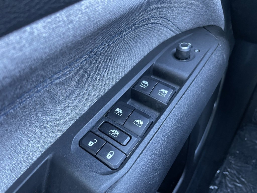 Used 2024 Jeep Compass Latitude image 22