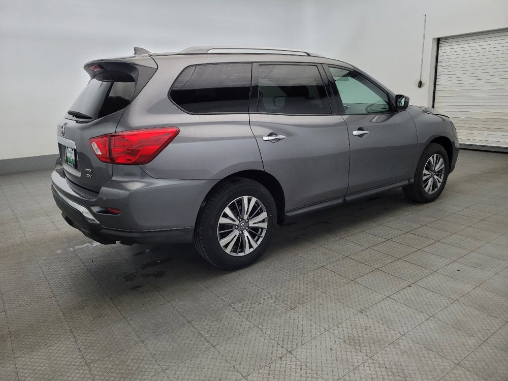 Used 2020 Nissan Pathfinder SV image 10