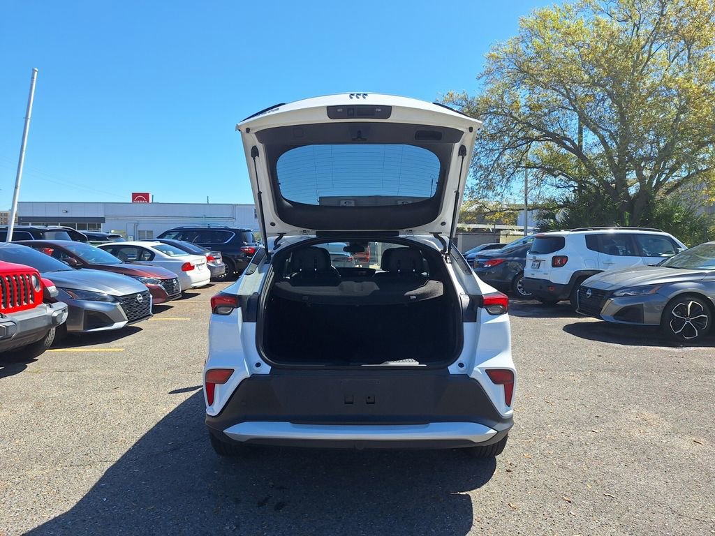 Used 2025 Buick Envista Preferred image 23