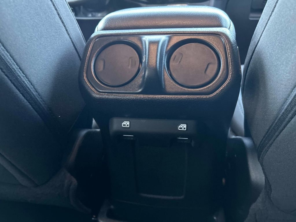 Used 2023 Jeep Wrangler Unlimited w/ Dual Top Group image 18