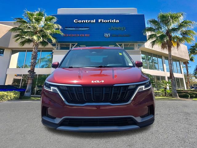 Used 2024 Kia Carnival LX image 3