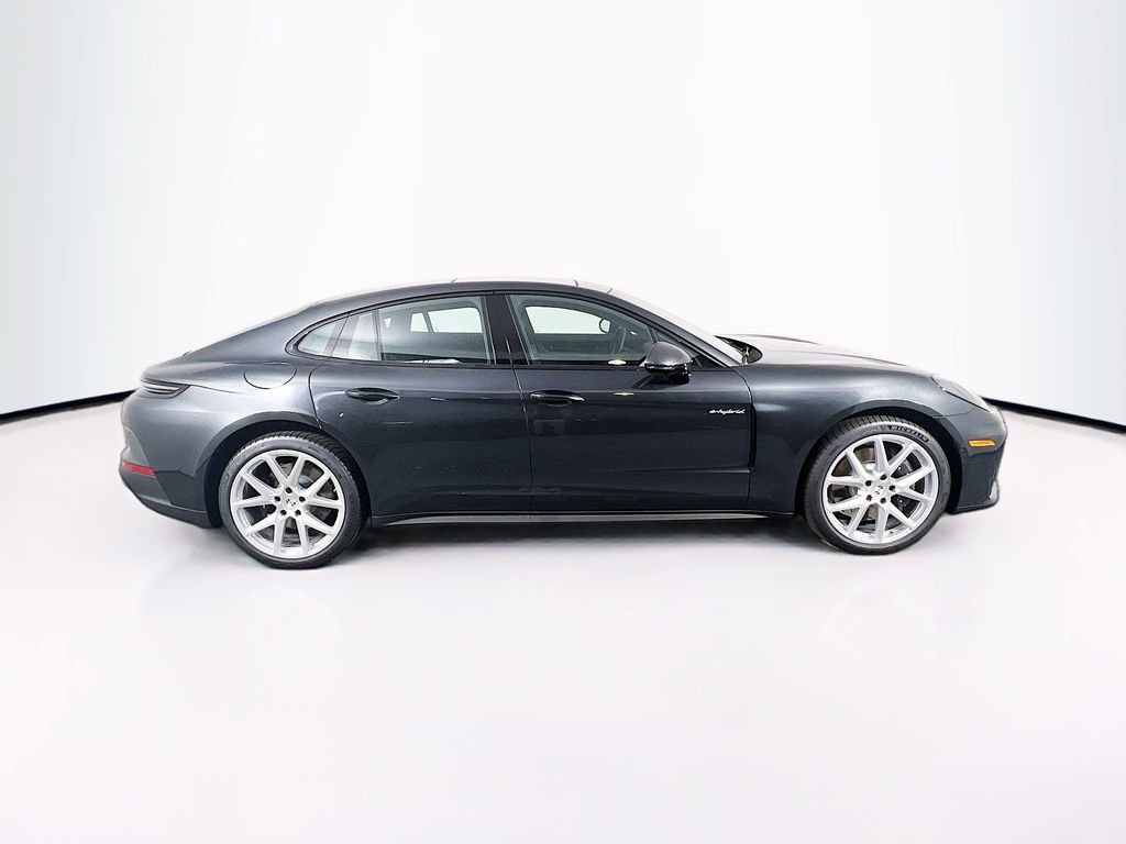 New 2025 Porsche Panamera 4 image 8