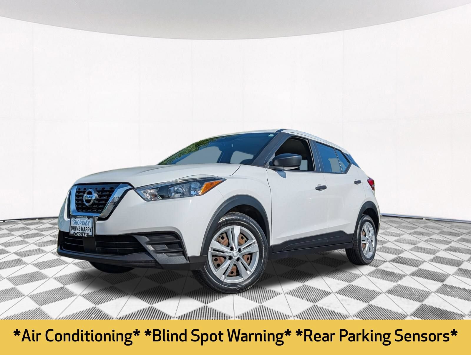 Used 2020 Nissan Kicks S FWD image 2