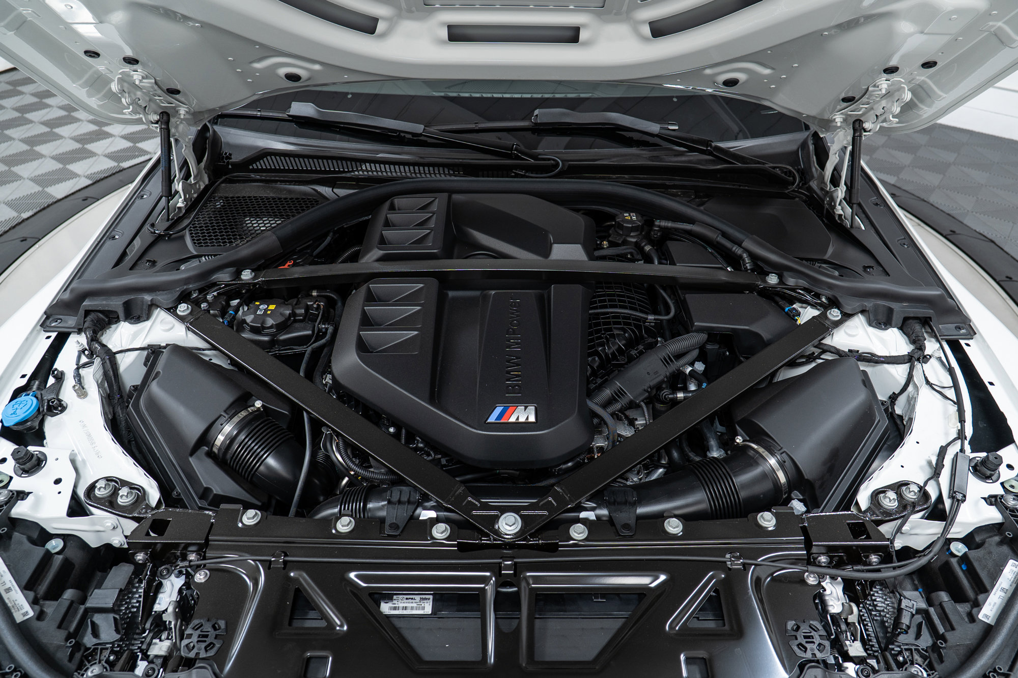 Used 2025 BMW M2 image 9